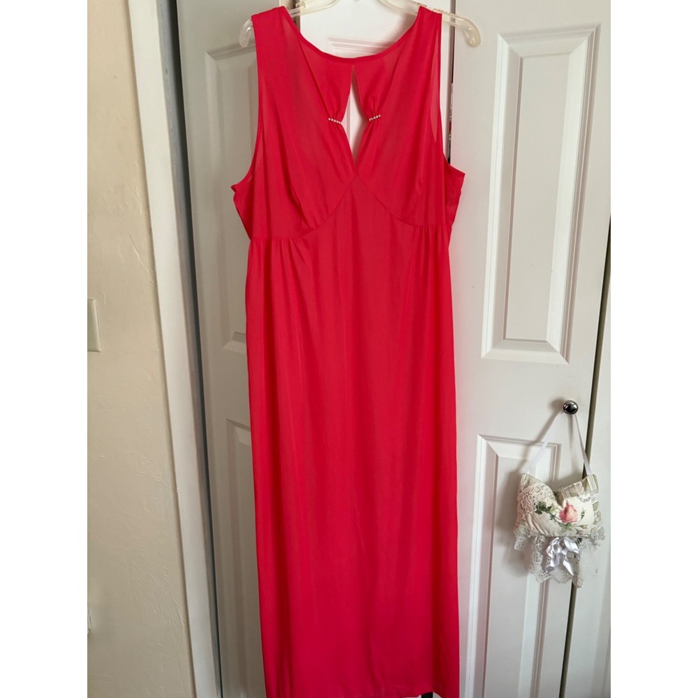 Vintage‎ Beeline Fashions Red Nightgown / Loungewear – Rhinestone Detail – Queen